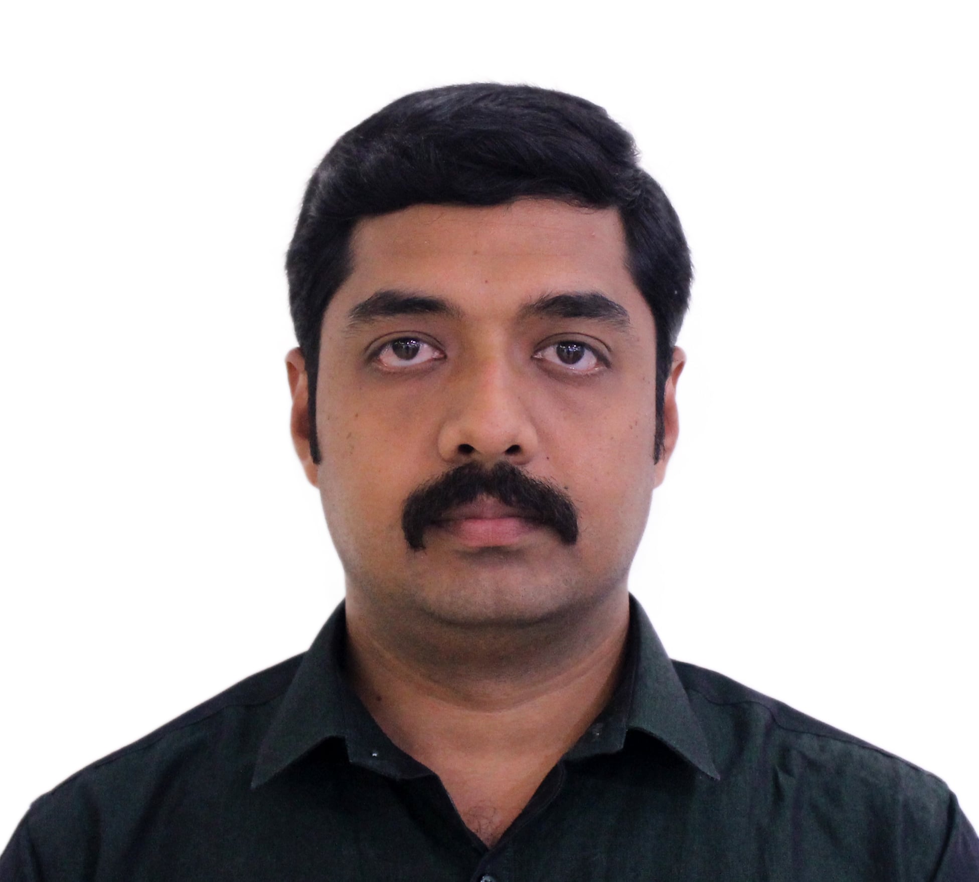 /assets/document/faculty_image/1747113766_157105353_viswa_photo-min.jpg